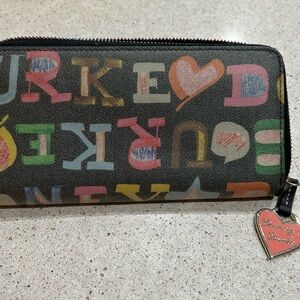 Dooney & Bourke Doodle zip around wallet
